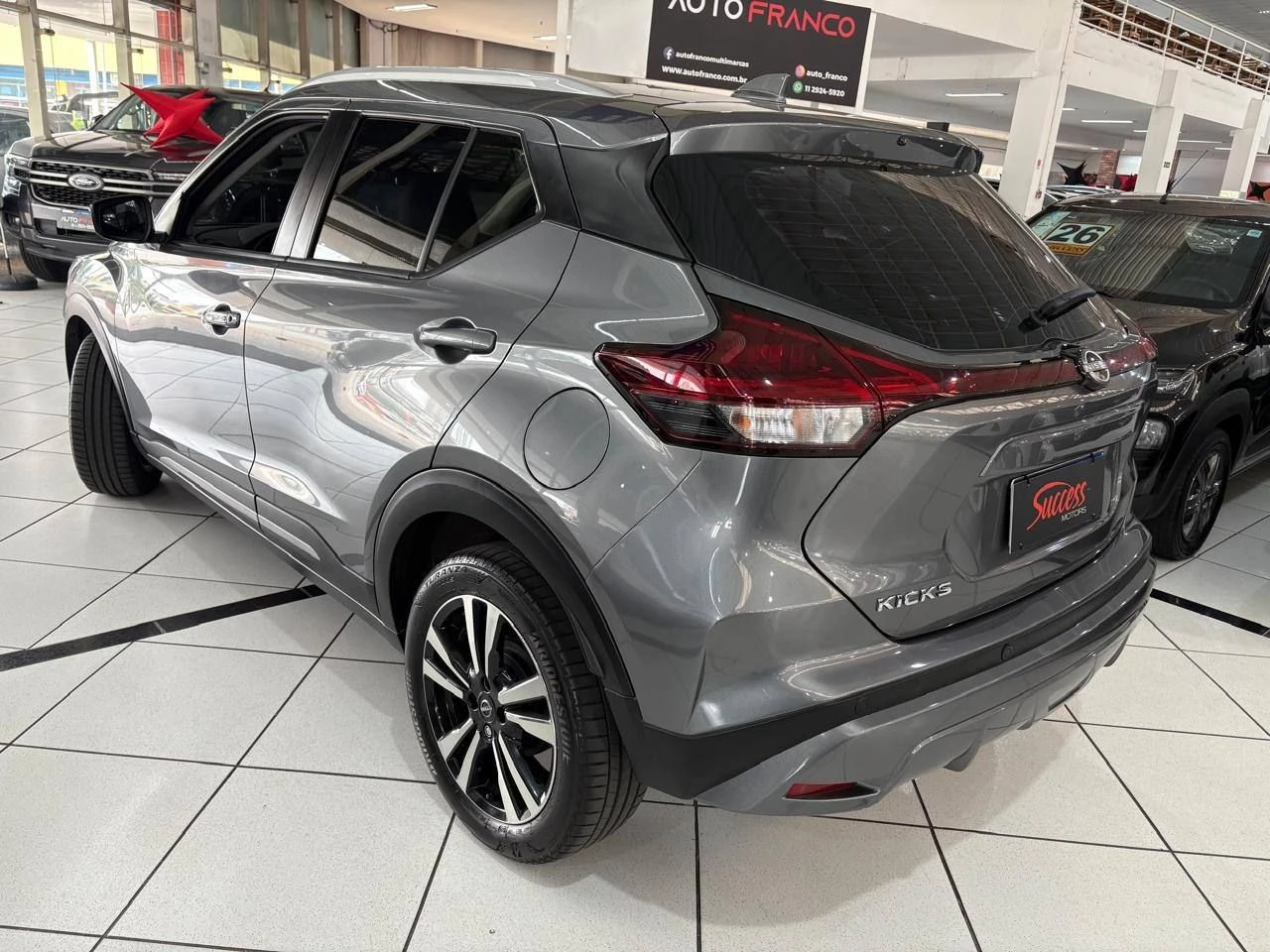 NISSAN KICKS