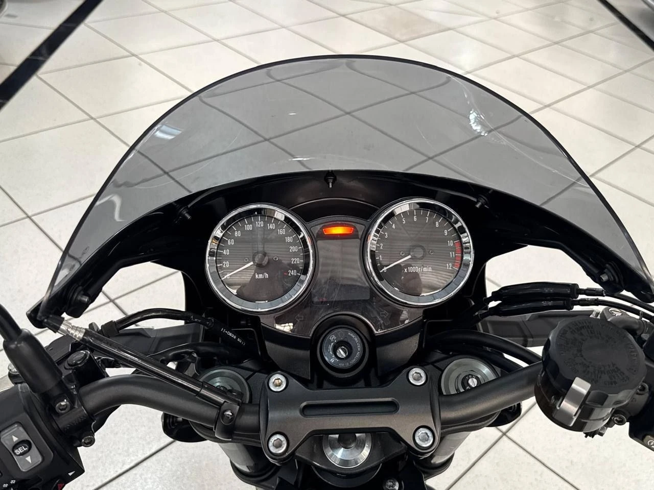KAWASAKI Z900RS CAFÉ
