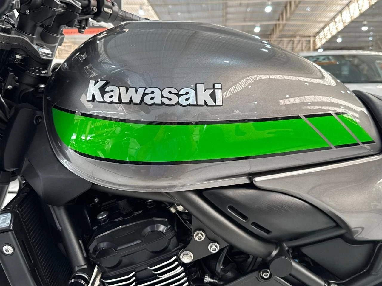KAWASAKI Z900RS CAFÉ
