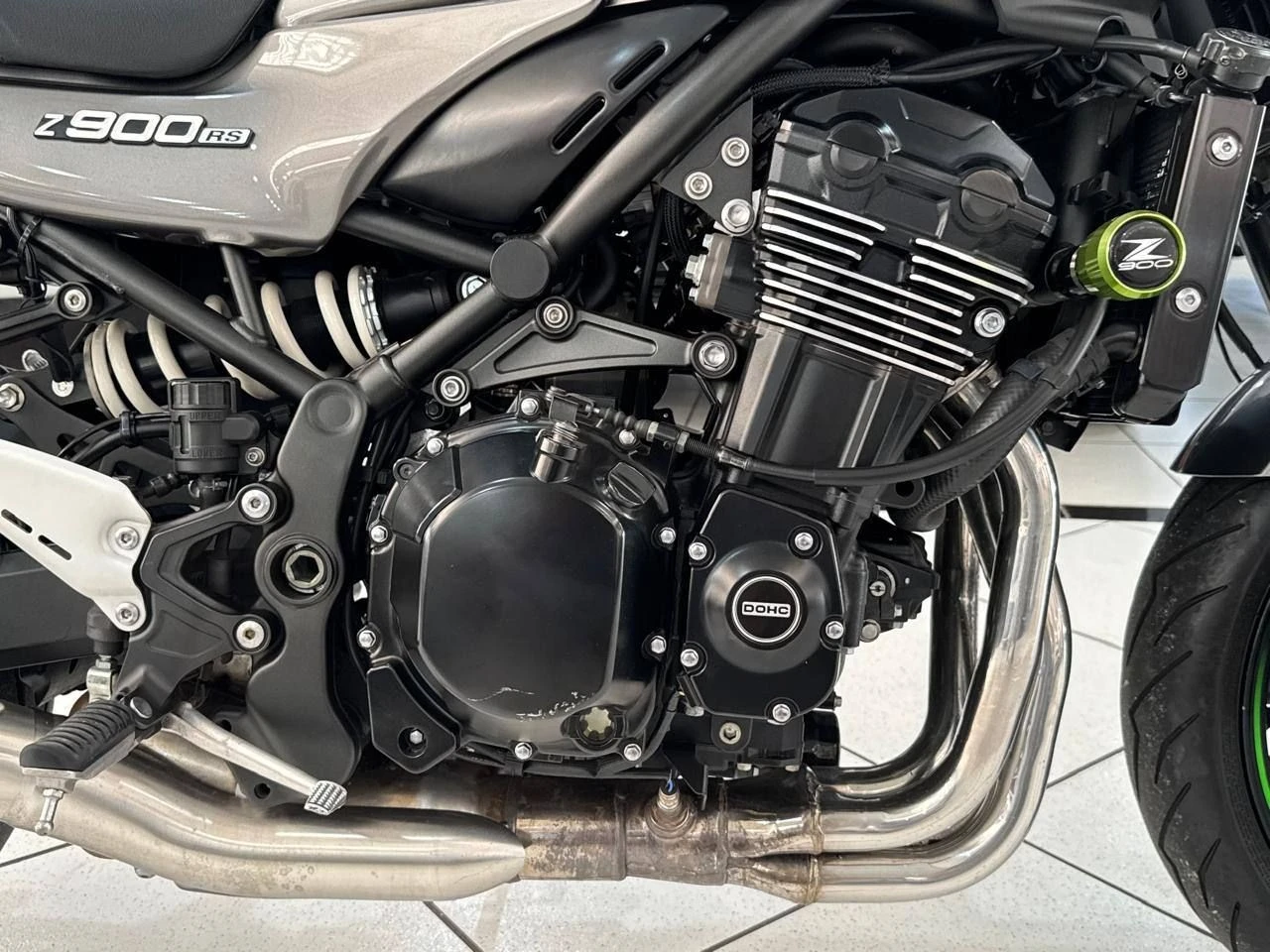 KAWASAKI Z900RS CAFÉ