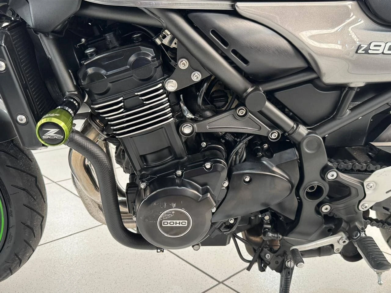 KAWASAKI Z900RS CAFÉ