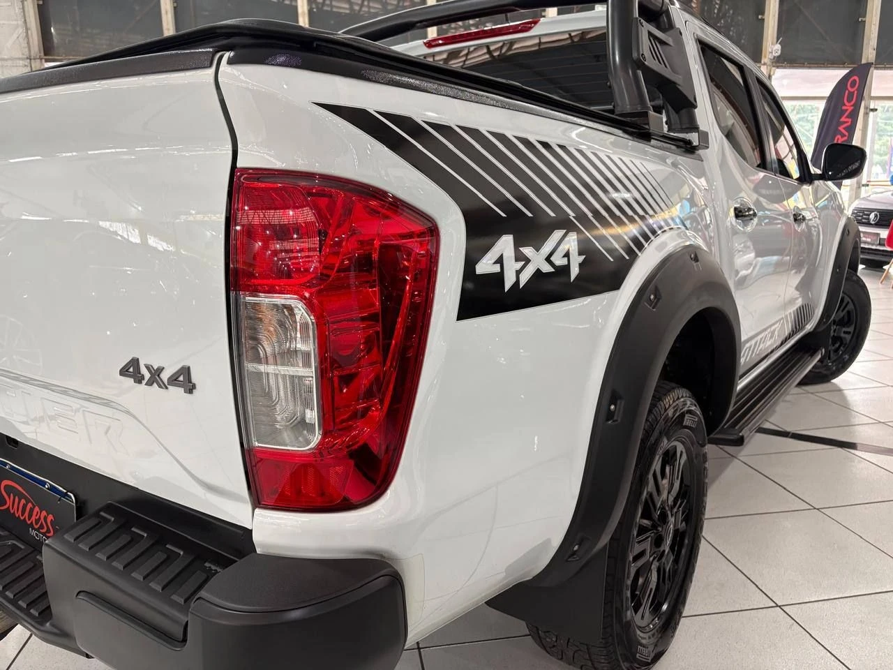 NISSAN FRONTIER