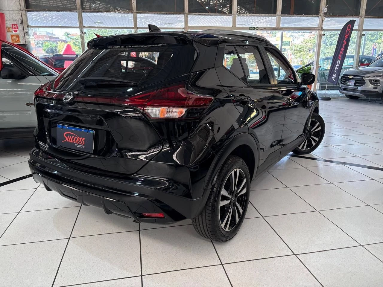 NISSAN KICKS PLAY