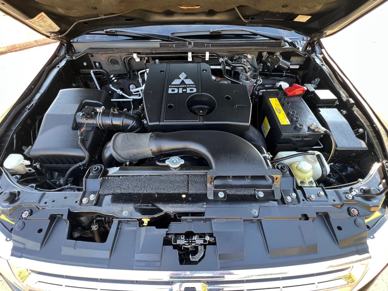 PAJERO FULL 3.2 HPE 4X4 16V TURBO INTERCOOLER