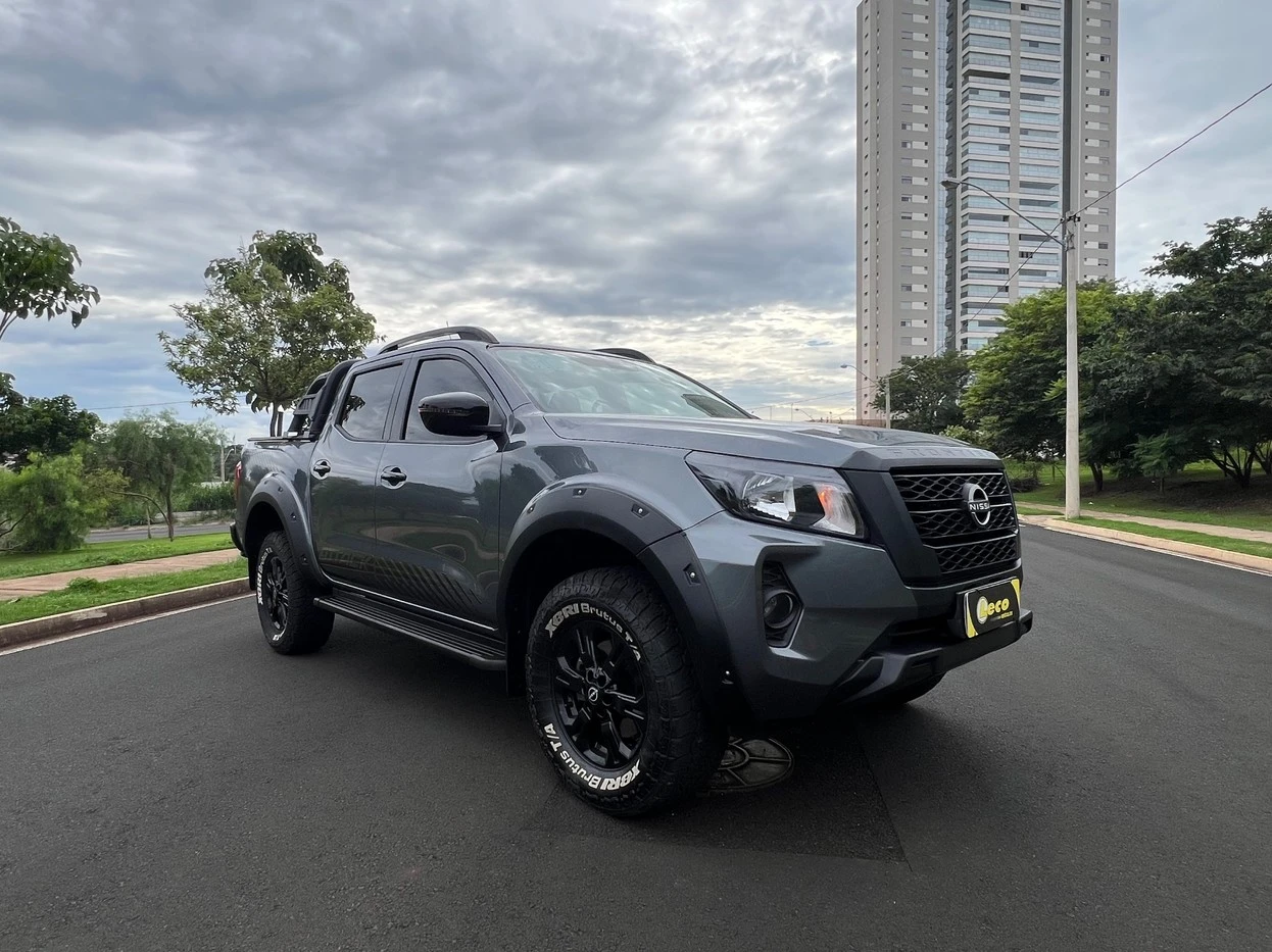 NISSAN FRONTIER