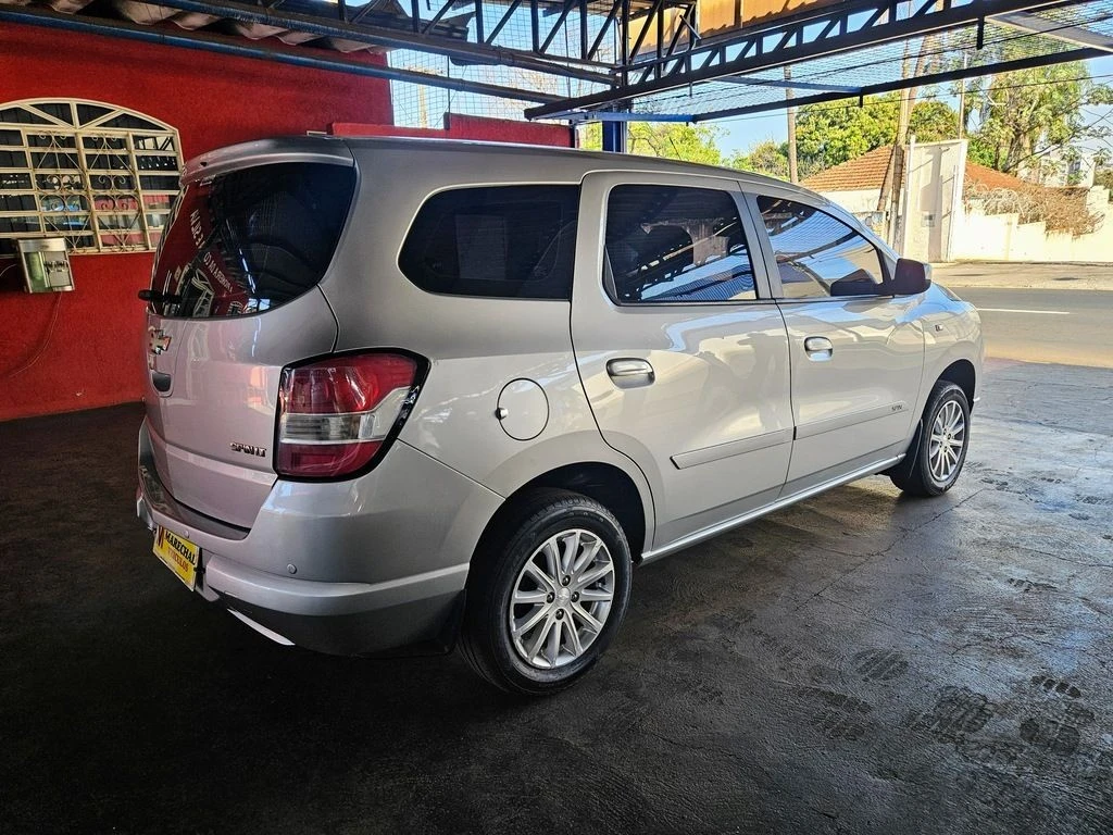 CHEVROLET SPIN