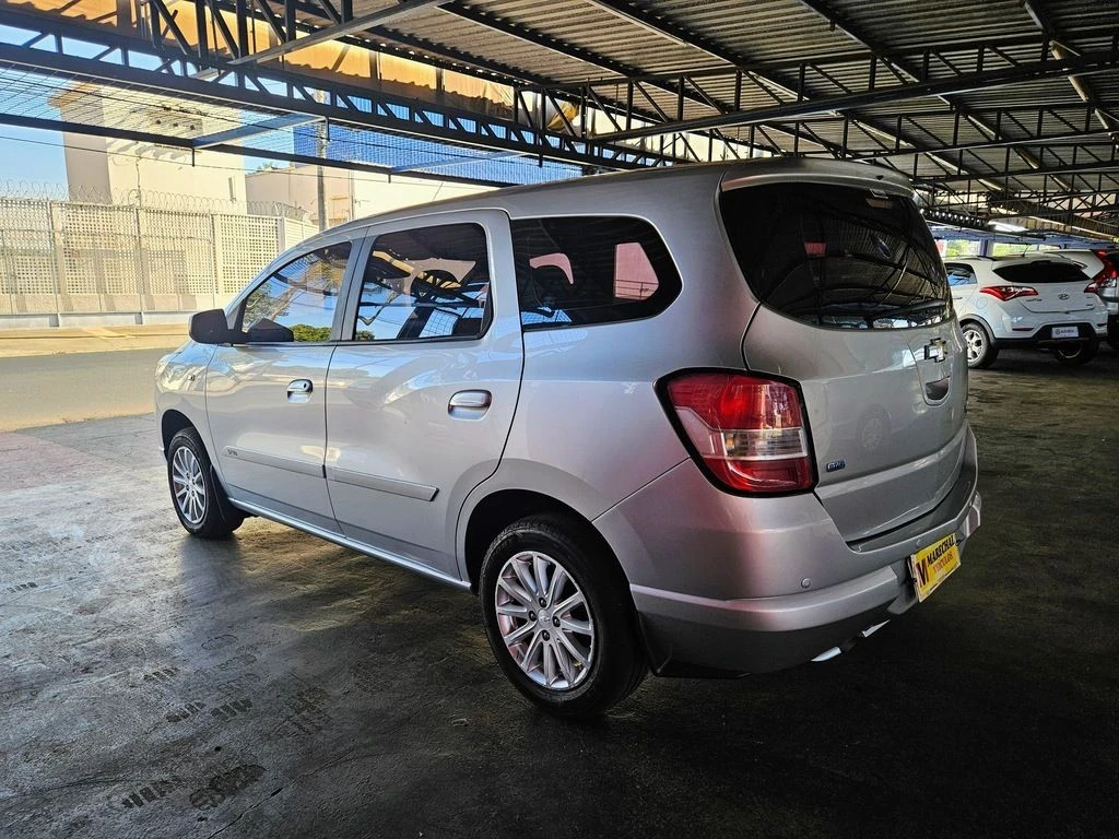 CHEVROLET SPIN