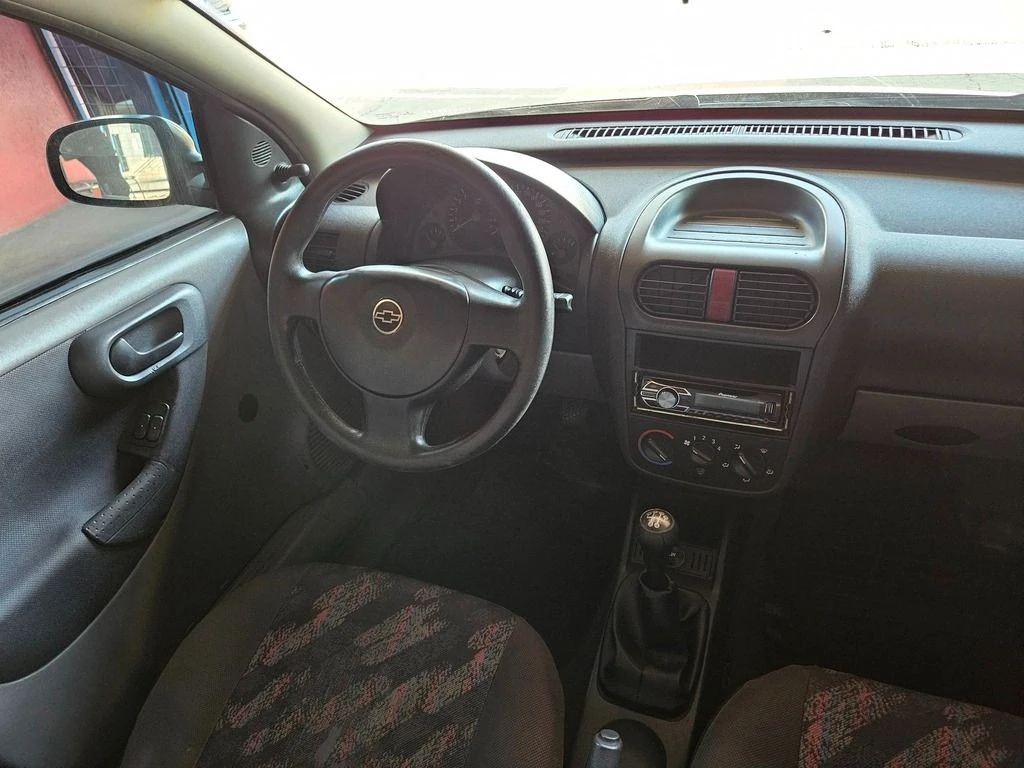 CHEVROLET CORSA
