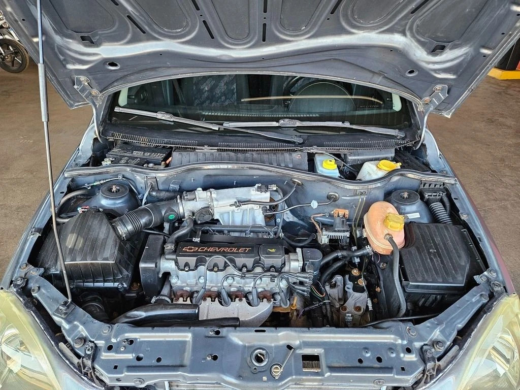 CHEVROLET CORSA
