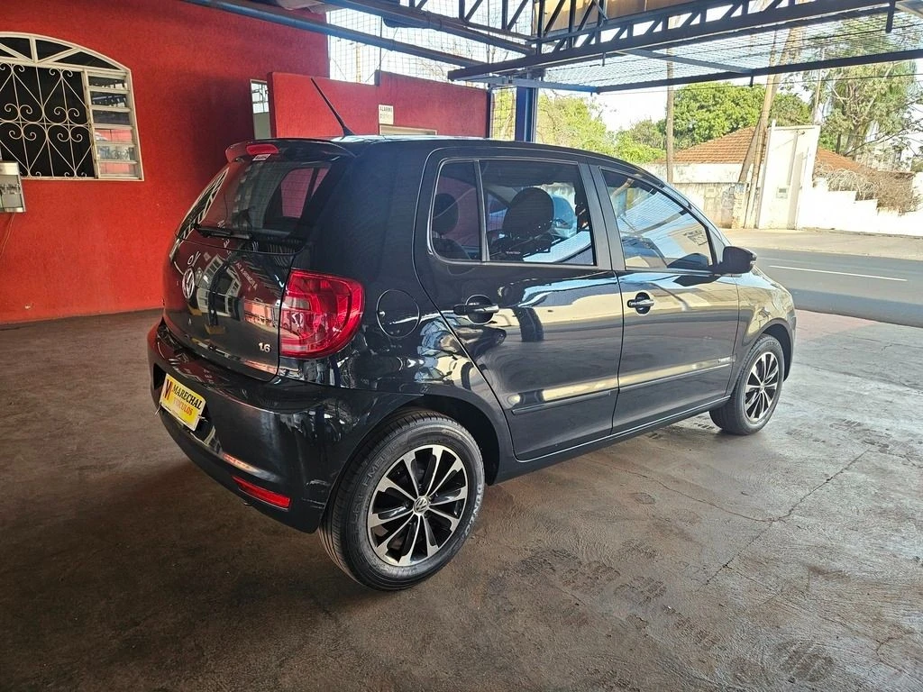 VOLKSWAGEN FOX