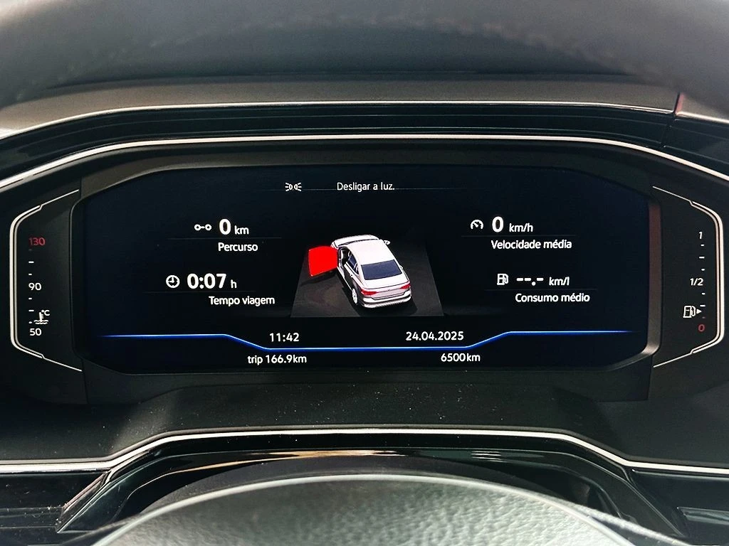 VOLKSWAGEN VIRTUS