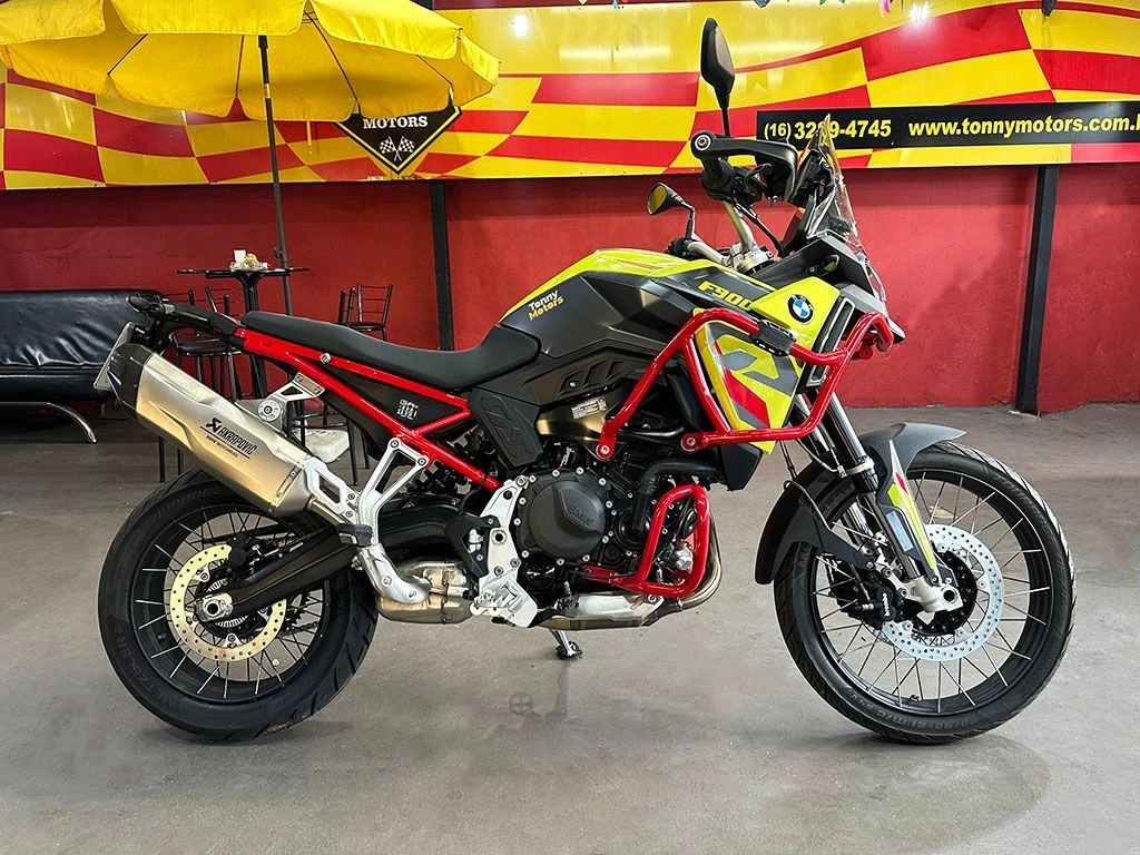 BMW F 900 GS PLUS