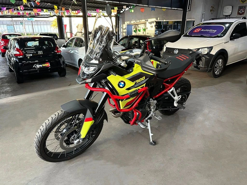 BMW F 900 GS PLUS