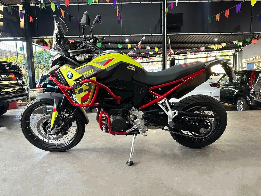 BMW F 900 GS PLUS