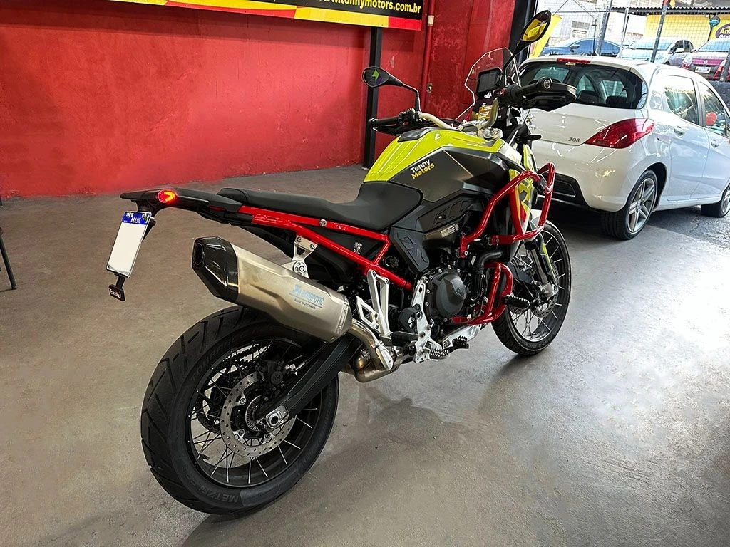 BMW F 900 GS PLUS