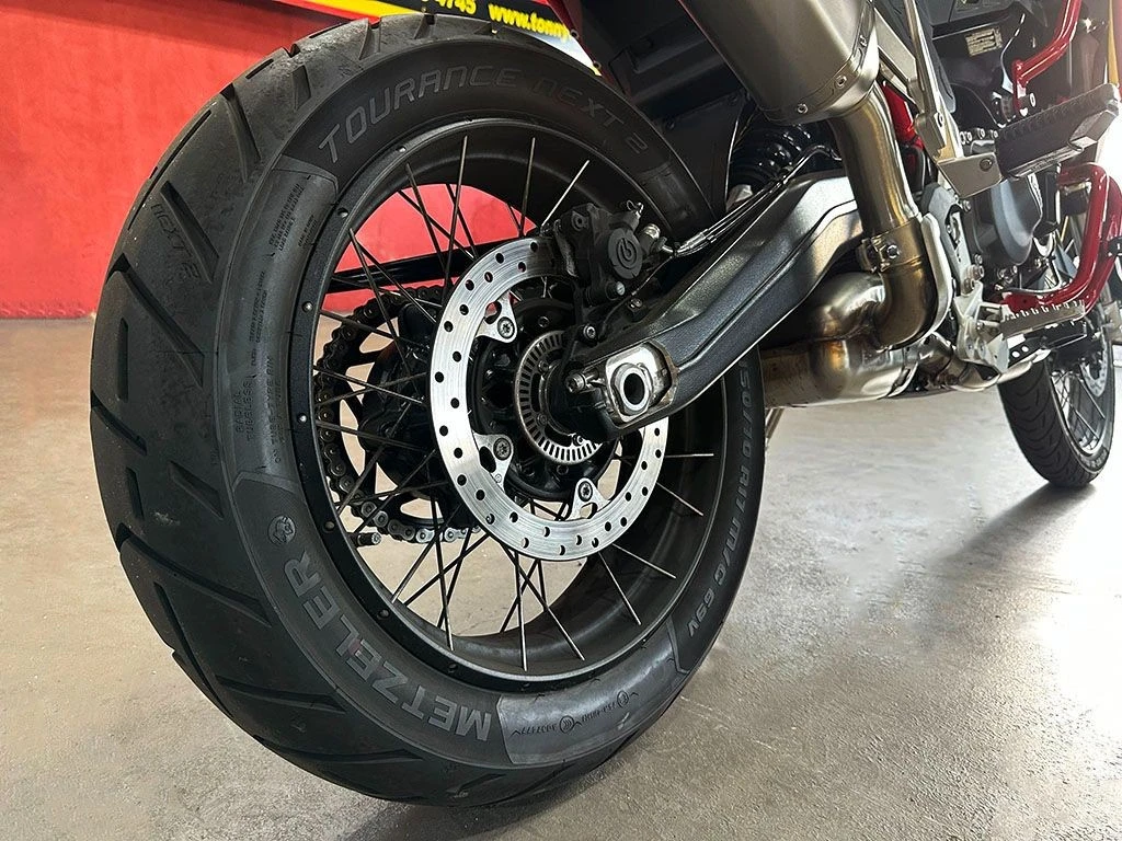BMW F 900 GS PLUS