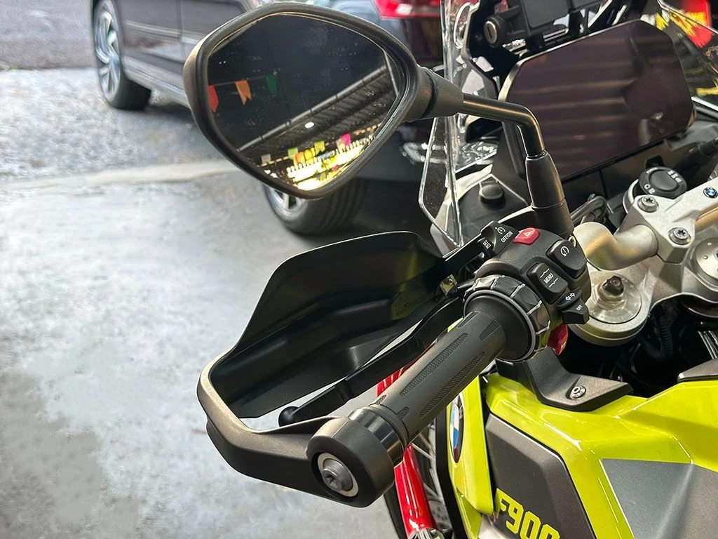 BMW F 900 GS PLUS