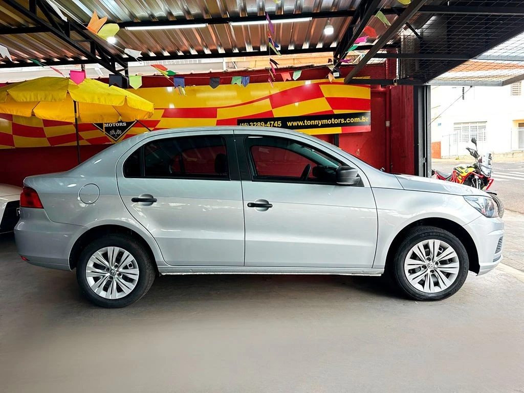 VOLKSWAGEN VOYAGE