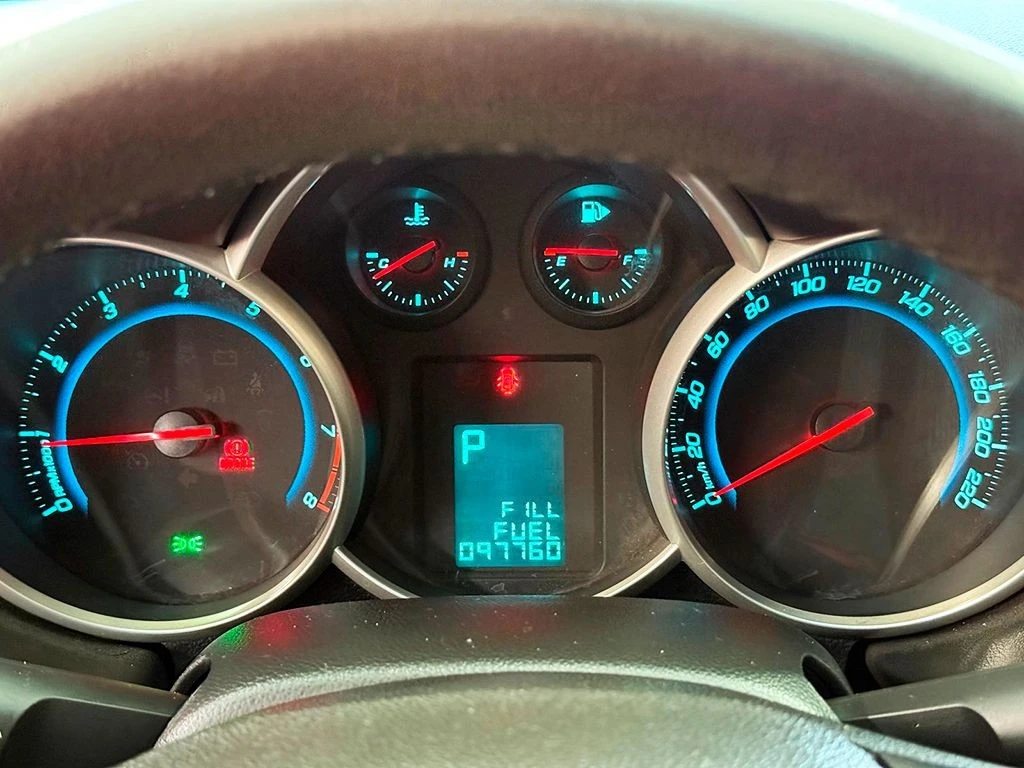 CHEVROLET CRUZE