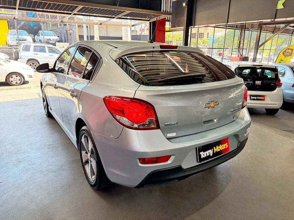 CHEVROLET CRUZE