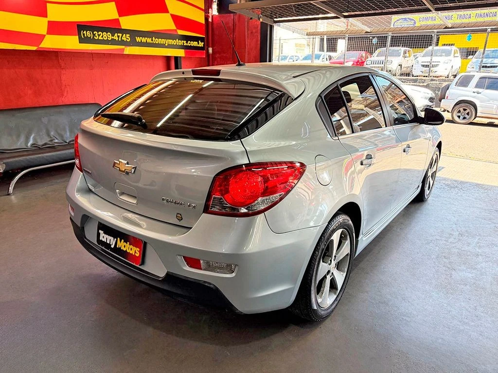 CHEVROLET CRUZE