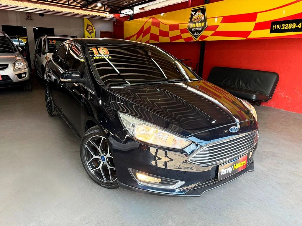 FORD FOCUS
