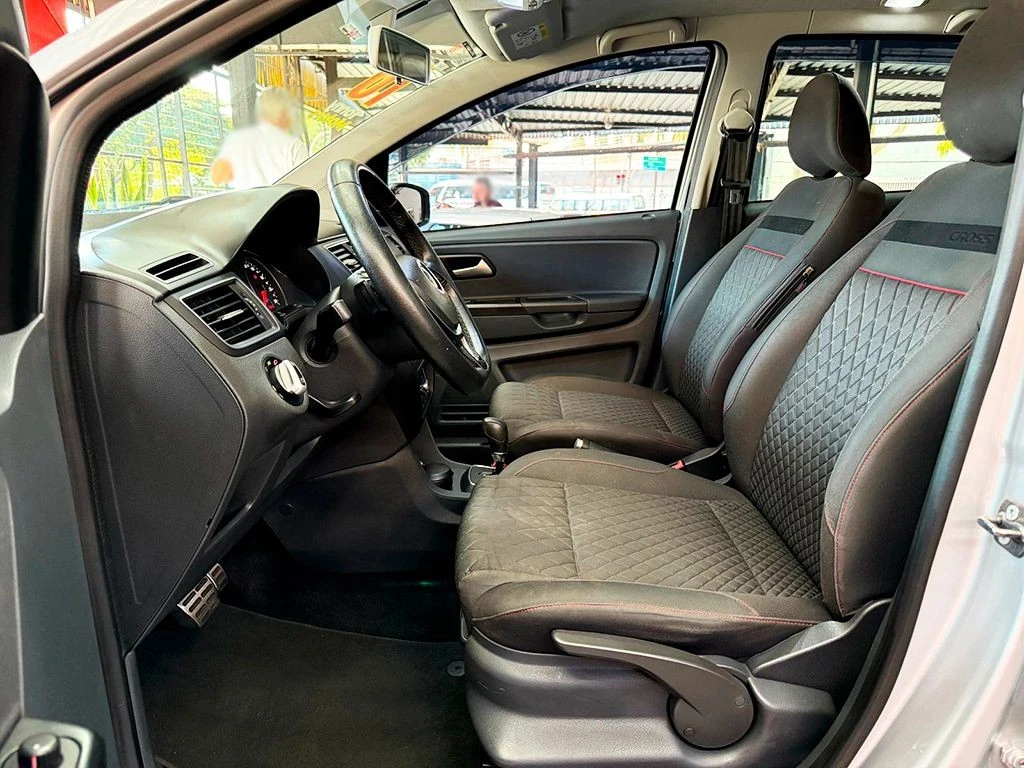 VOLKSWAGEN CROSSFOX