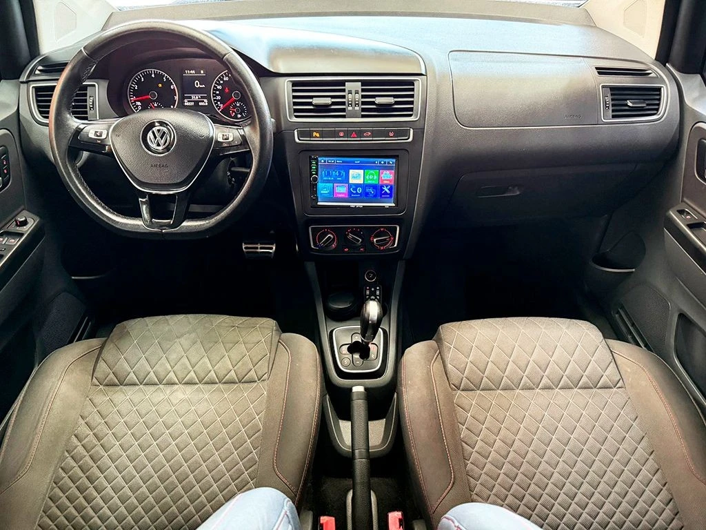 VOLKSWAGEN CROSSFOX