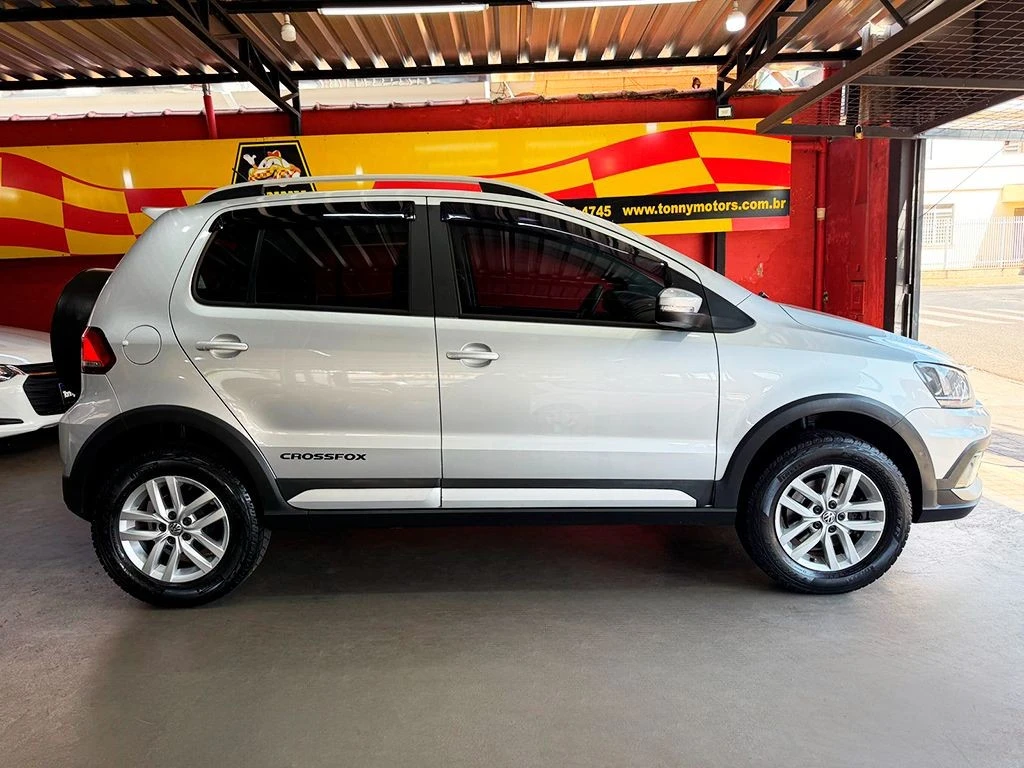 VOLKSWAGEN CROSSFOX