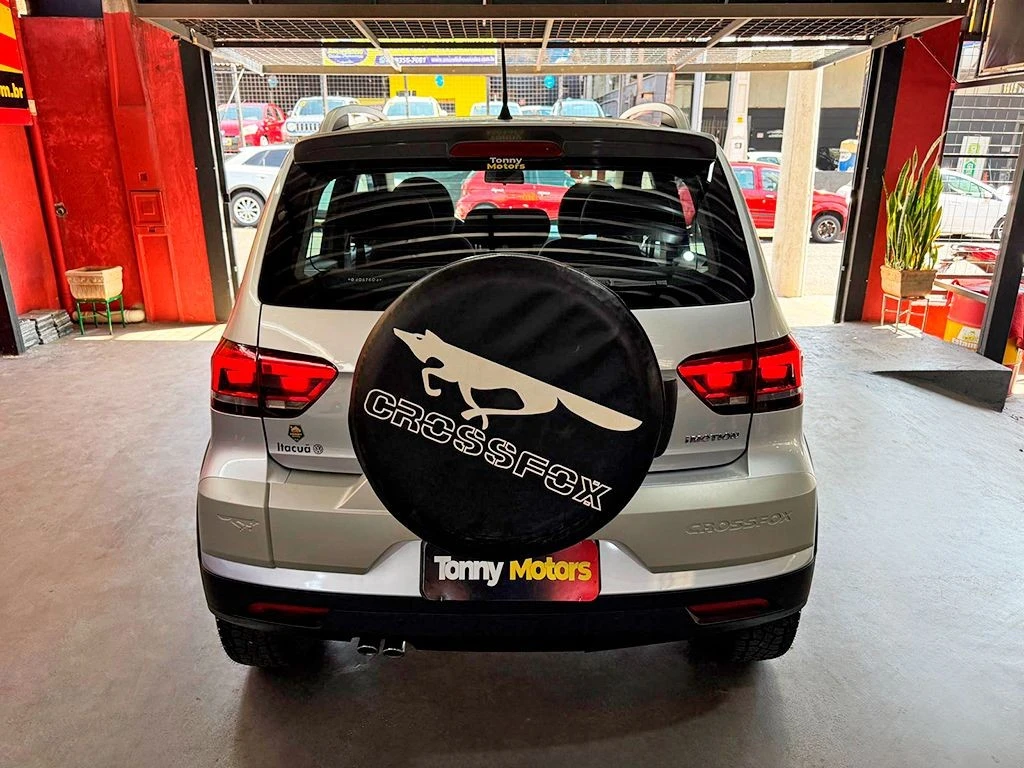 VOLKSWAGEN CROSSFOX