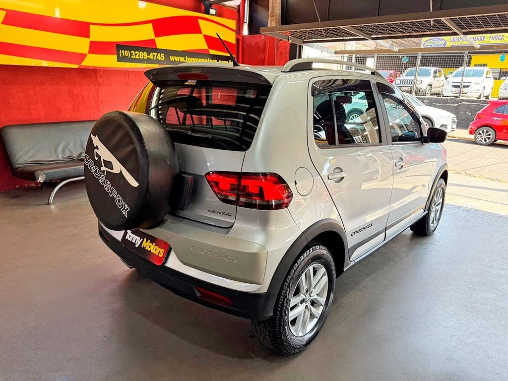 VOLKSWAGEN CROSSFOX