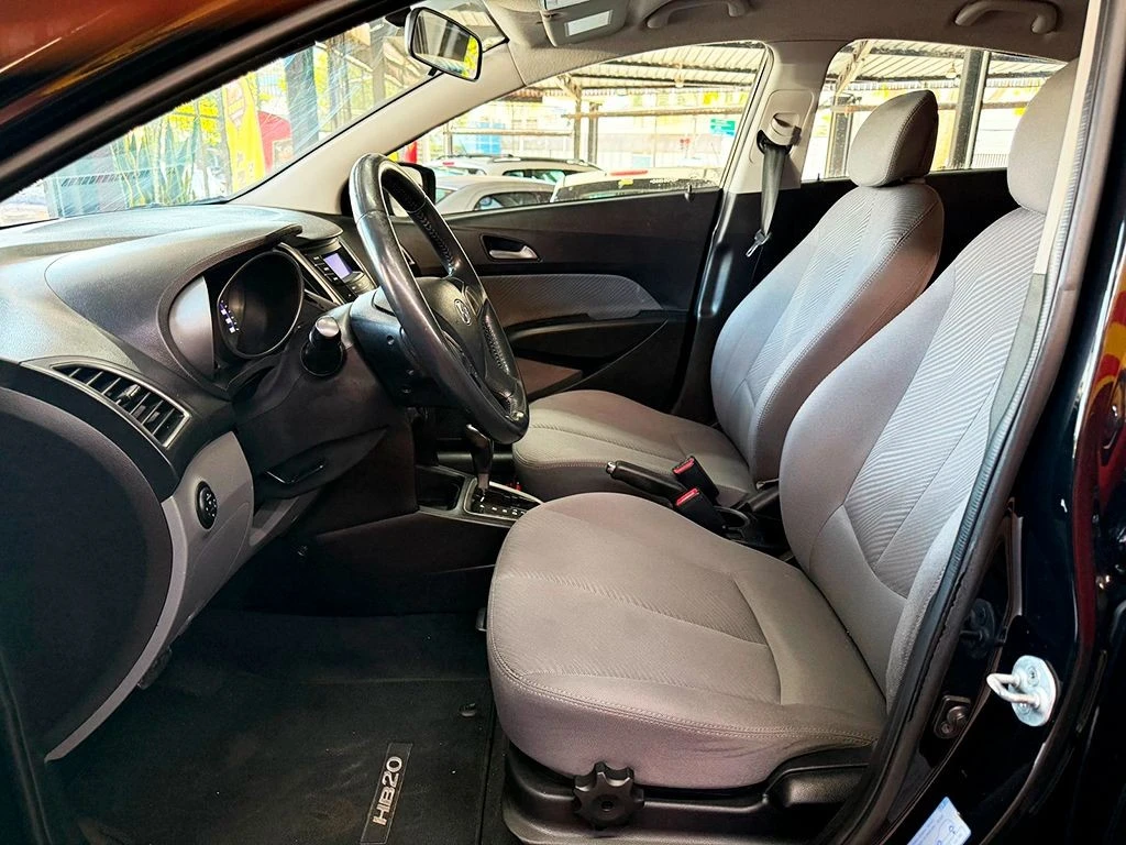HYUNDAI HB20X