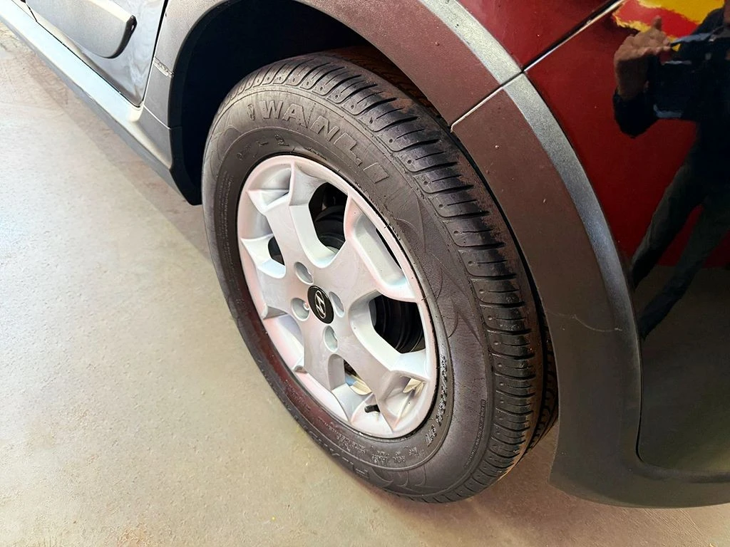 HYUNDAI HB20X