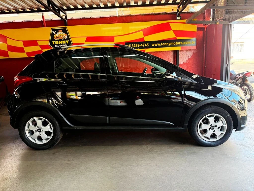 HYUNDAI HB20X