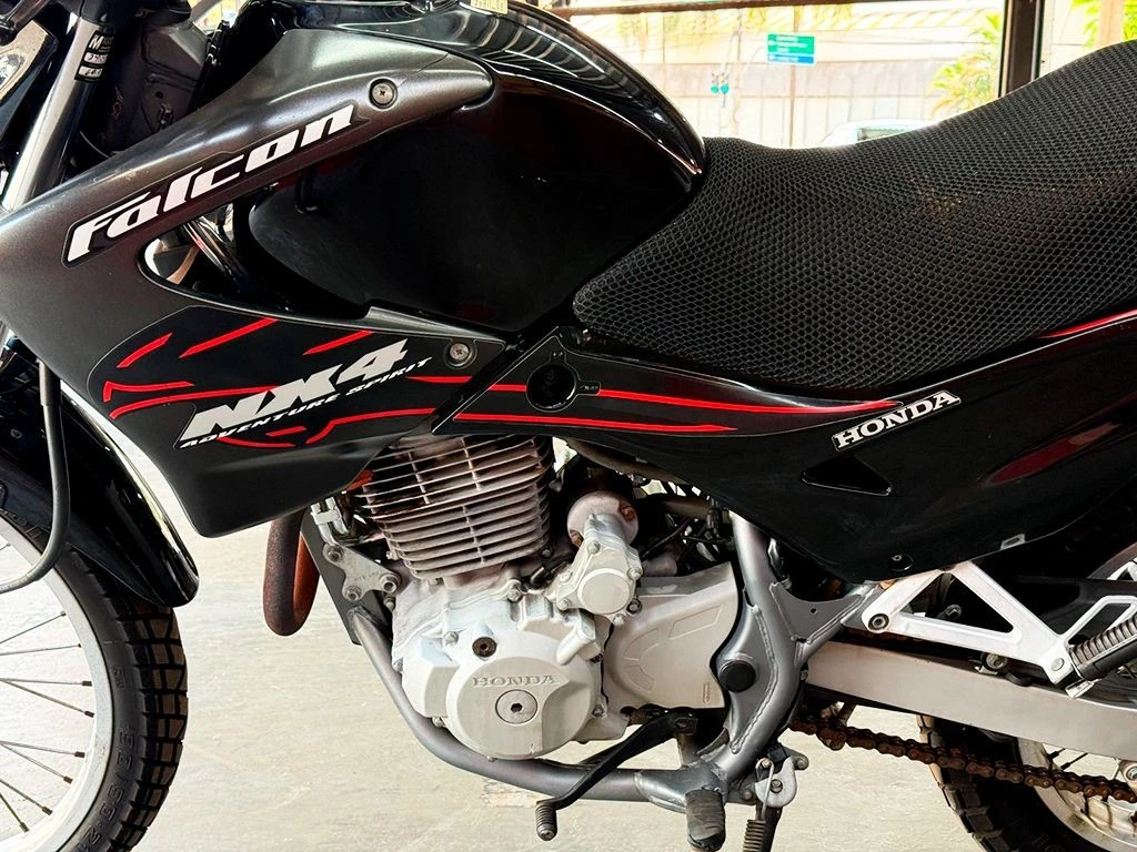 HONDA NX4 FALCON