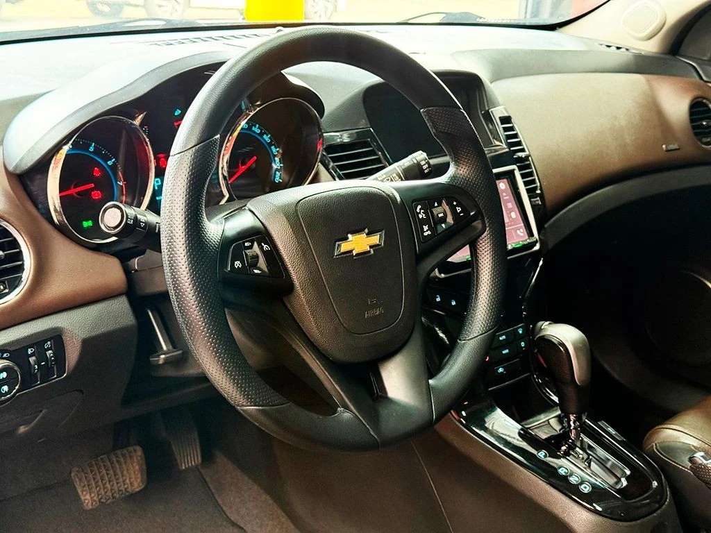 CHEVROLET CRUZE
