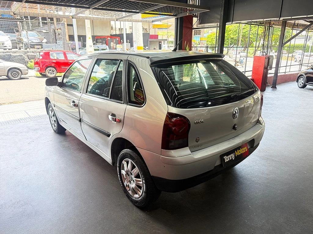VOLKSWAGEN GOL