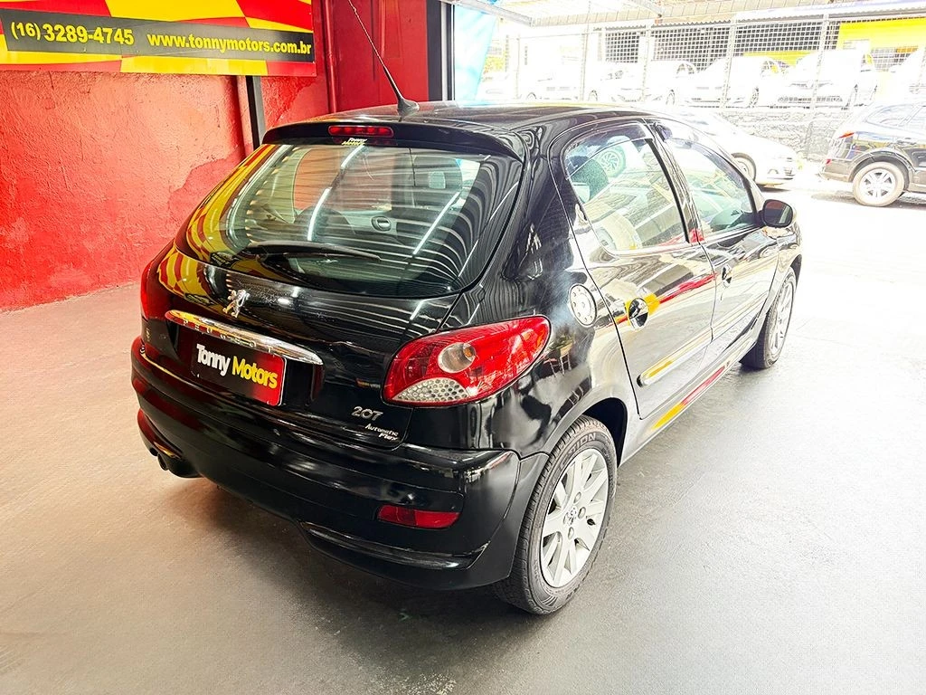 PEUGEOT 207