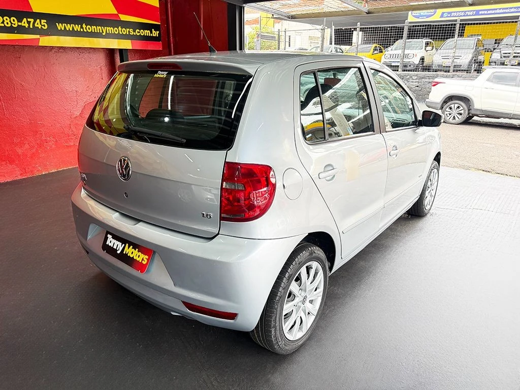 VOLKSWAGEN FOX