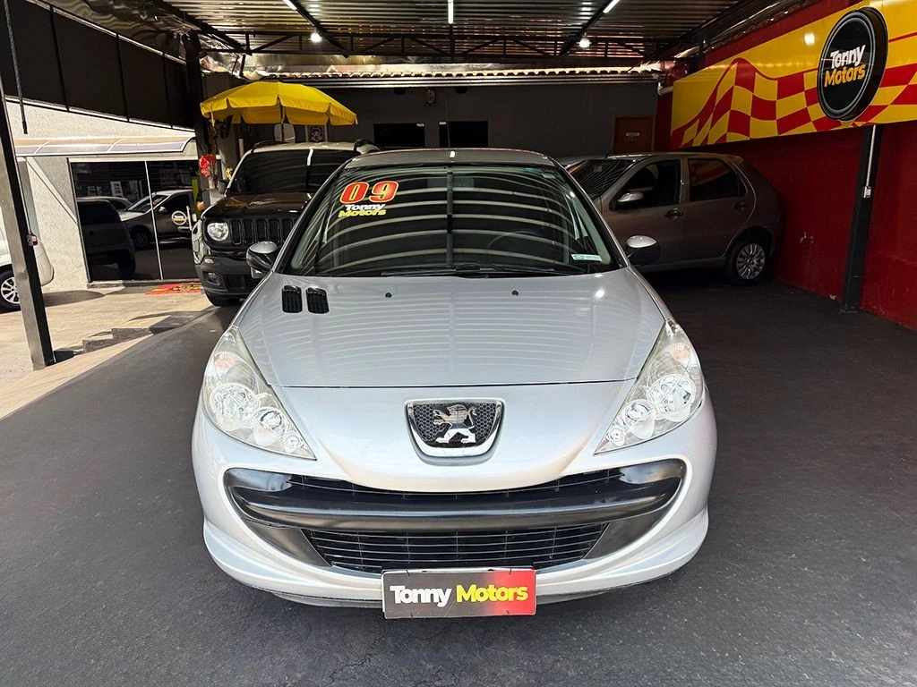 PEUGEOT 207