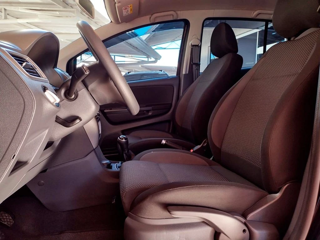 VOLKSWAGEN FOX