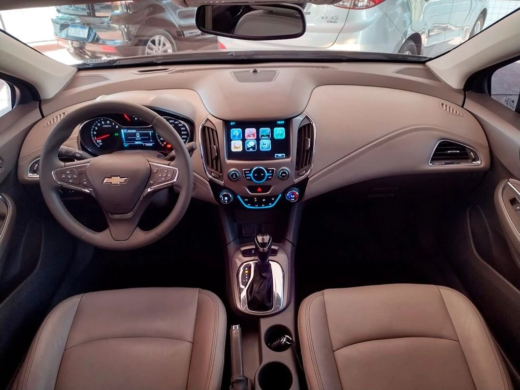 CHEVROLET CRUZE
