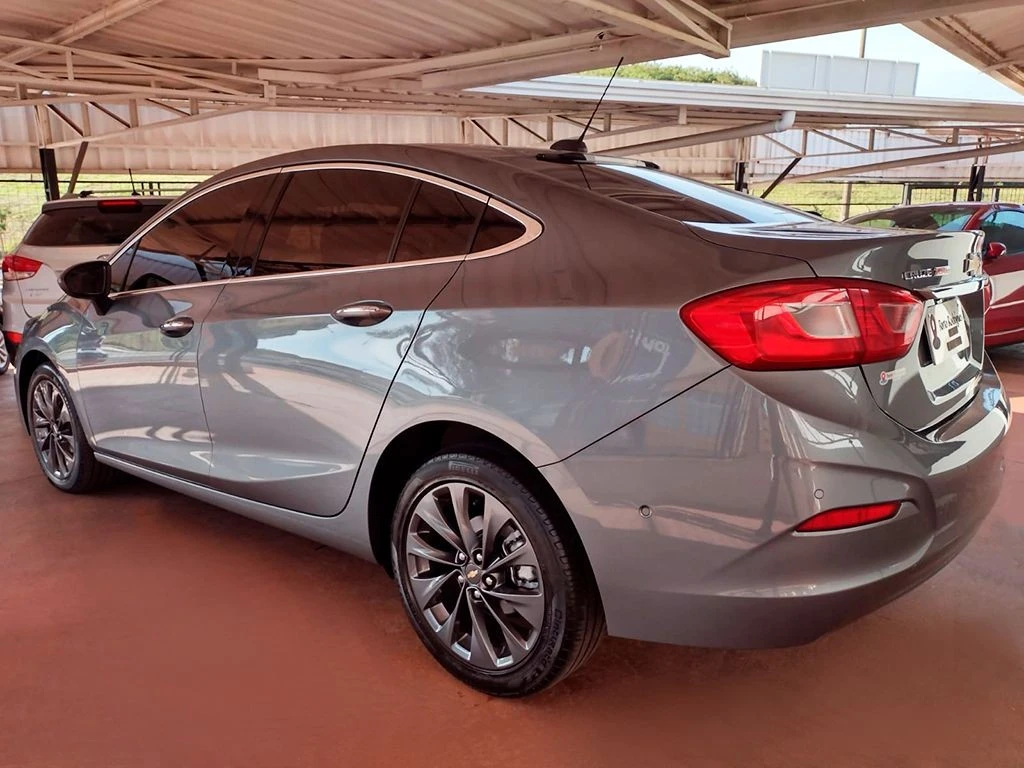 CHEVROLET CRUZE