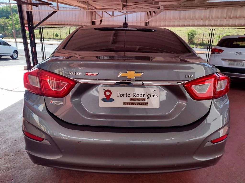 CHEVROLET CRUZE
