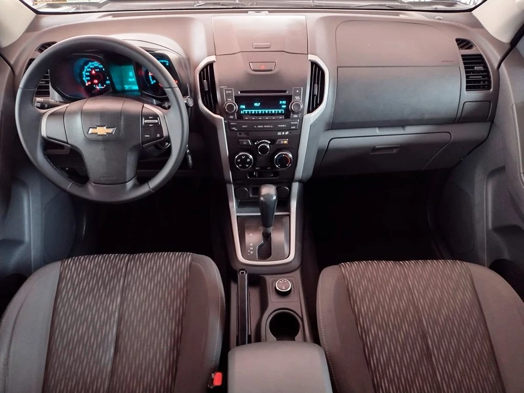 CHEVROLET S10