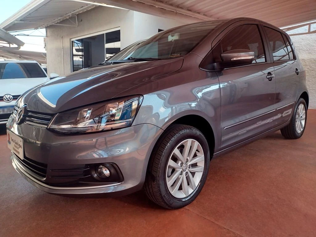 VOLKSWAGEN FOX