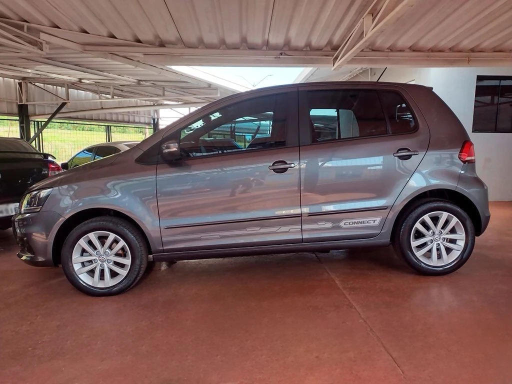VOLKSWAGEN FOX