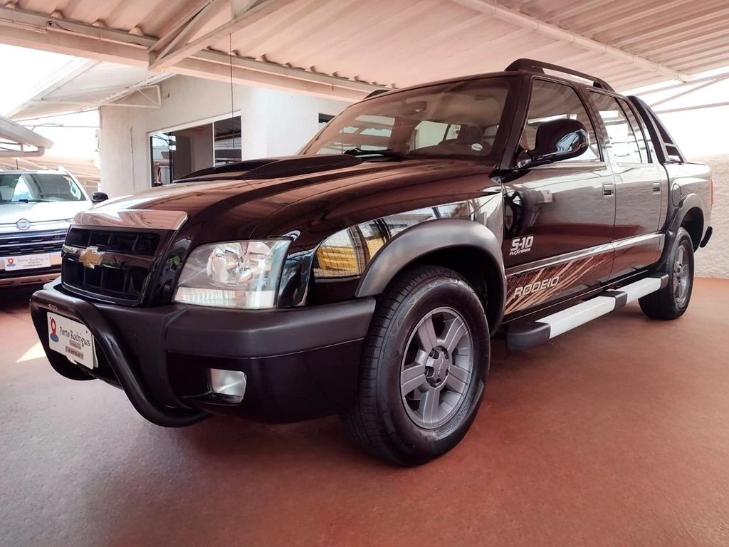 CHEVROLET S10
