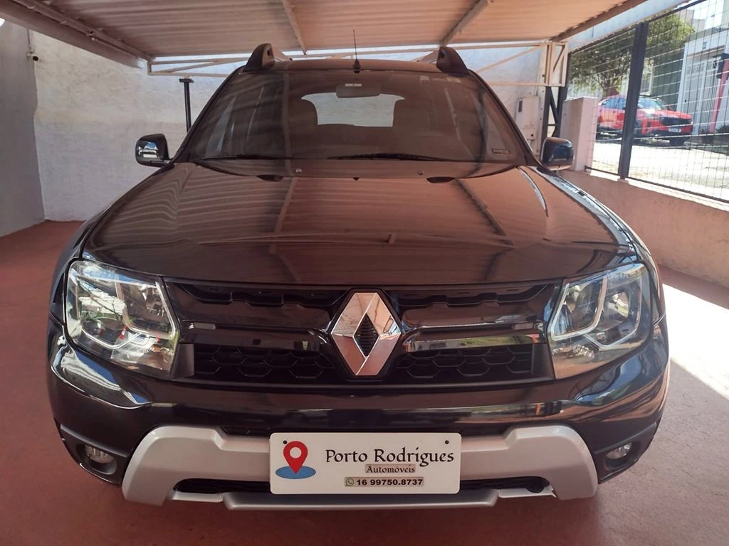 RENAULT DUSTER
