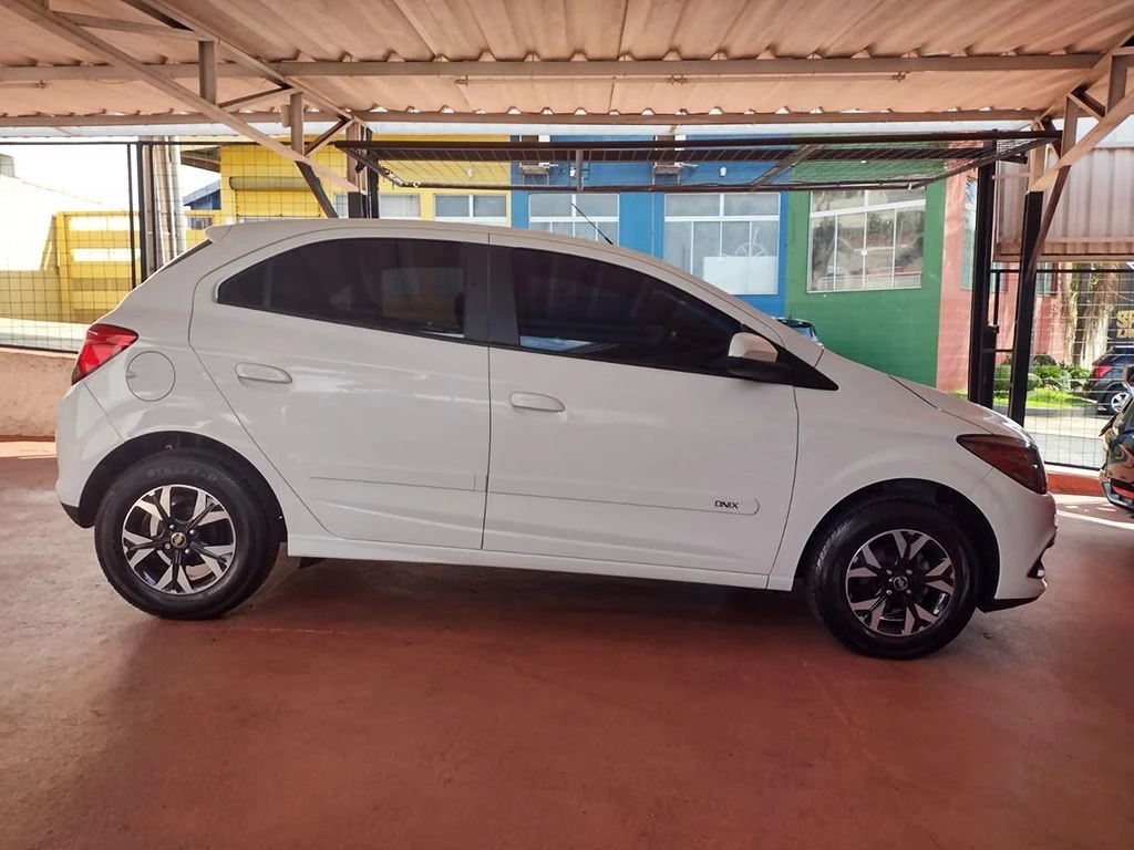 CHEVROLET ONIX